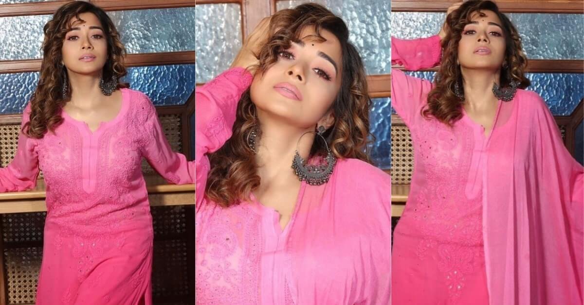 Tinaa Dattaa Dazzling In A Beautiful Pink dress