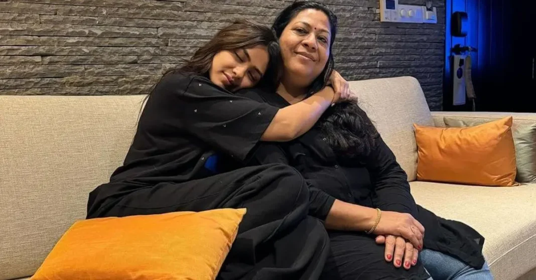 Mrunal Thakur celebrates her mother birthday